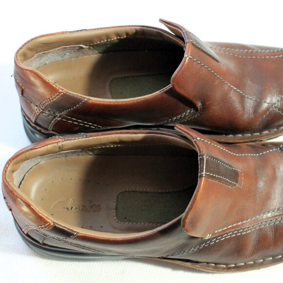 Clarks Men\'s Escalade Brown Leather Slip On Loafers 9.5M main image 8